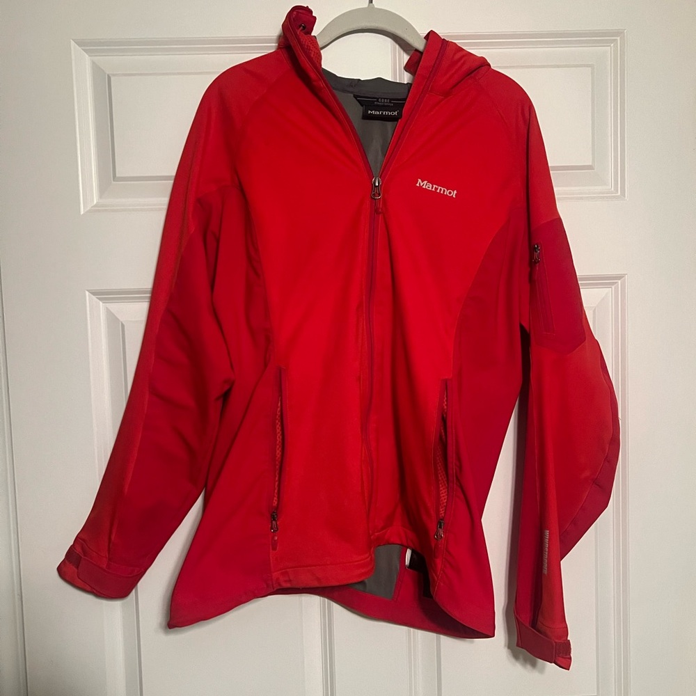 RED MARAMOT WINDBREAKER